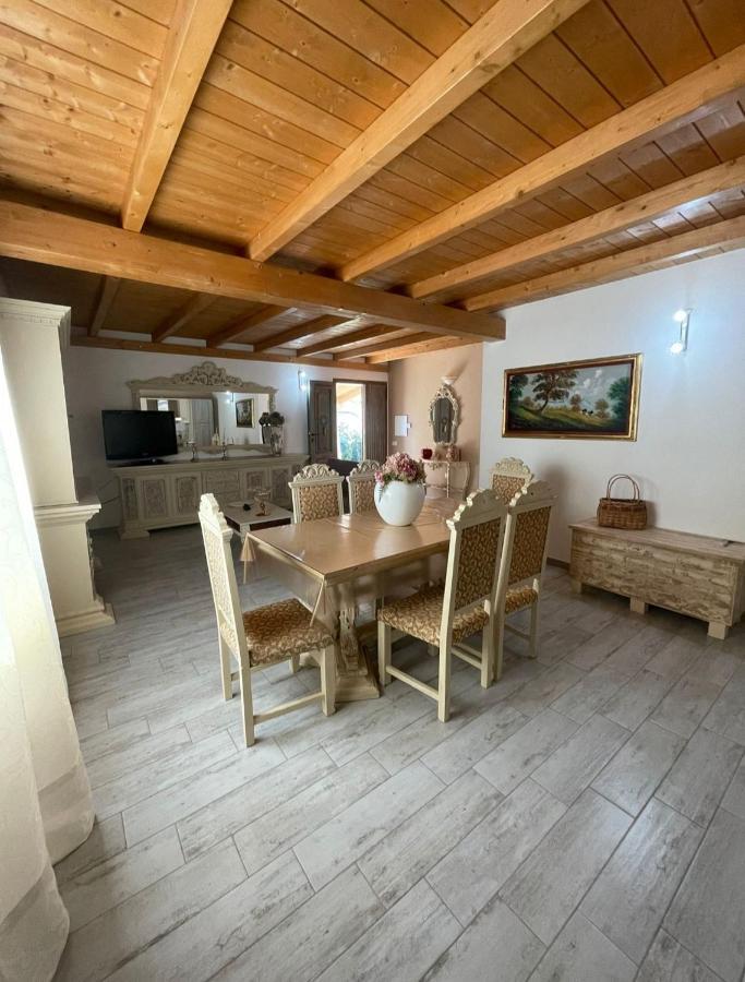 Il Casale Villa Budoni Bagian luar foto